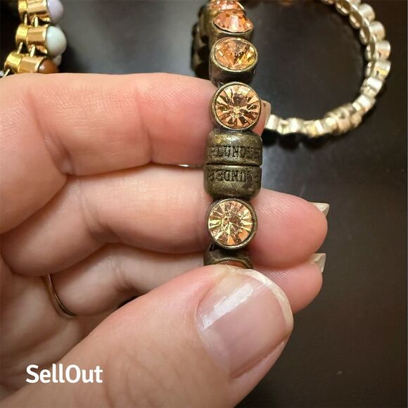 Plunder Design Multicolor Beaded Magnetic Bracelet Set of 8 Stackable - Picture 3 of 4